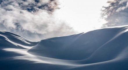 Photo Sensualité de la neige - Limited Edition - Finitions et cadres personnalisables - © Because Image