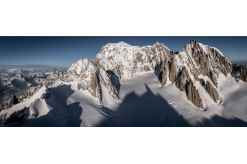 TRIANGLE IMMERSIF Mont-Blanc - Limited Edition - Finitions et cadres personnalisables - © Because Image TRIANGLE IMMERSIF Mont-Blanc - Limited Edition - Finitions et cadres personnalisables - © Because Image