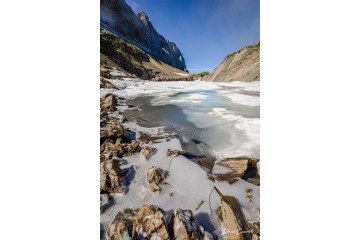 Photo Lac gelé en été - Open Edition - Finitions et cadres personnalisables - © Because Image