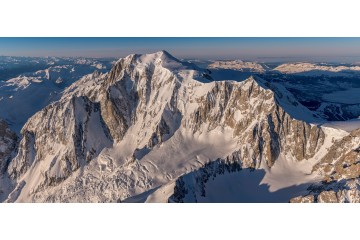 Mont Blanc Brenva - Limited Edition - Finitions et cadres personnalisables - © Because Image