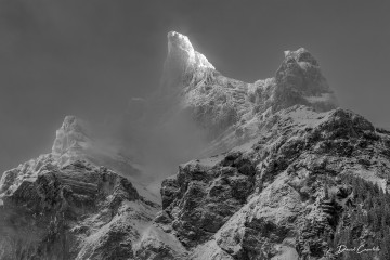 Là-haut - Open Edition - Finitions et cadres personnalisables - © Because Image